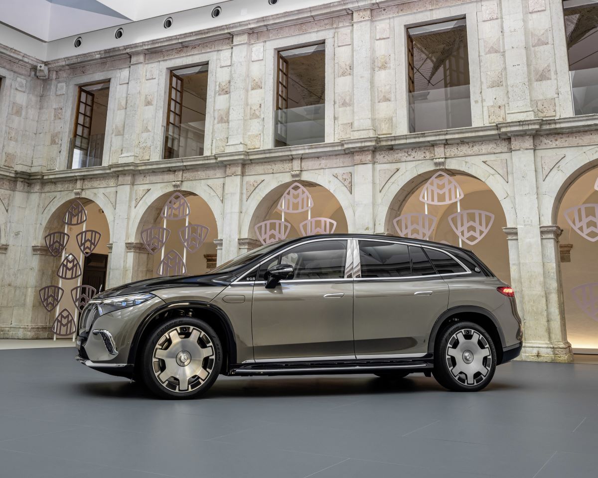 Mercedes Maybach Eqs Suv Unveiled