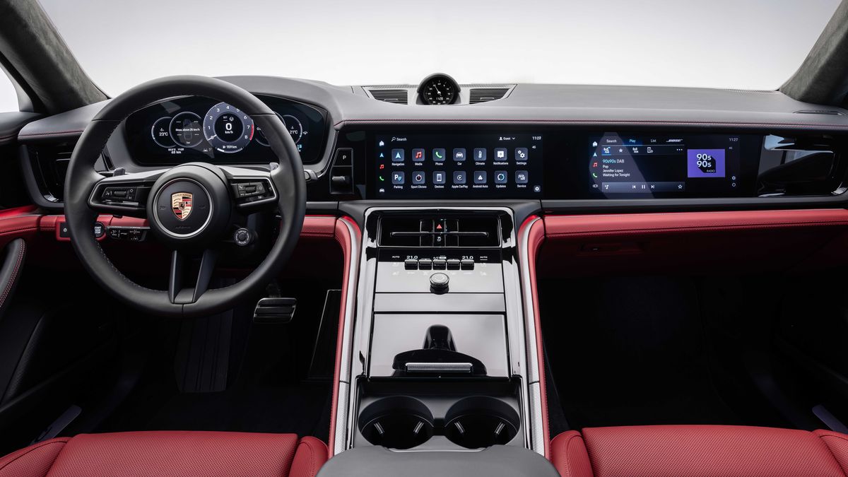 2024 Porsche Panamera Interior Unveiled