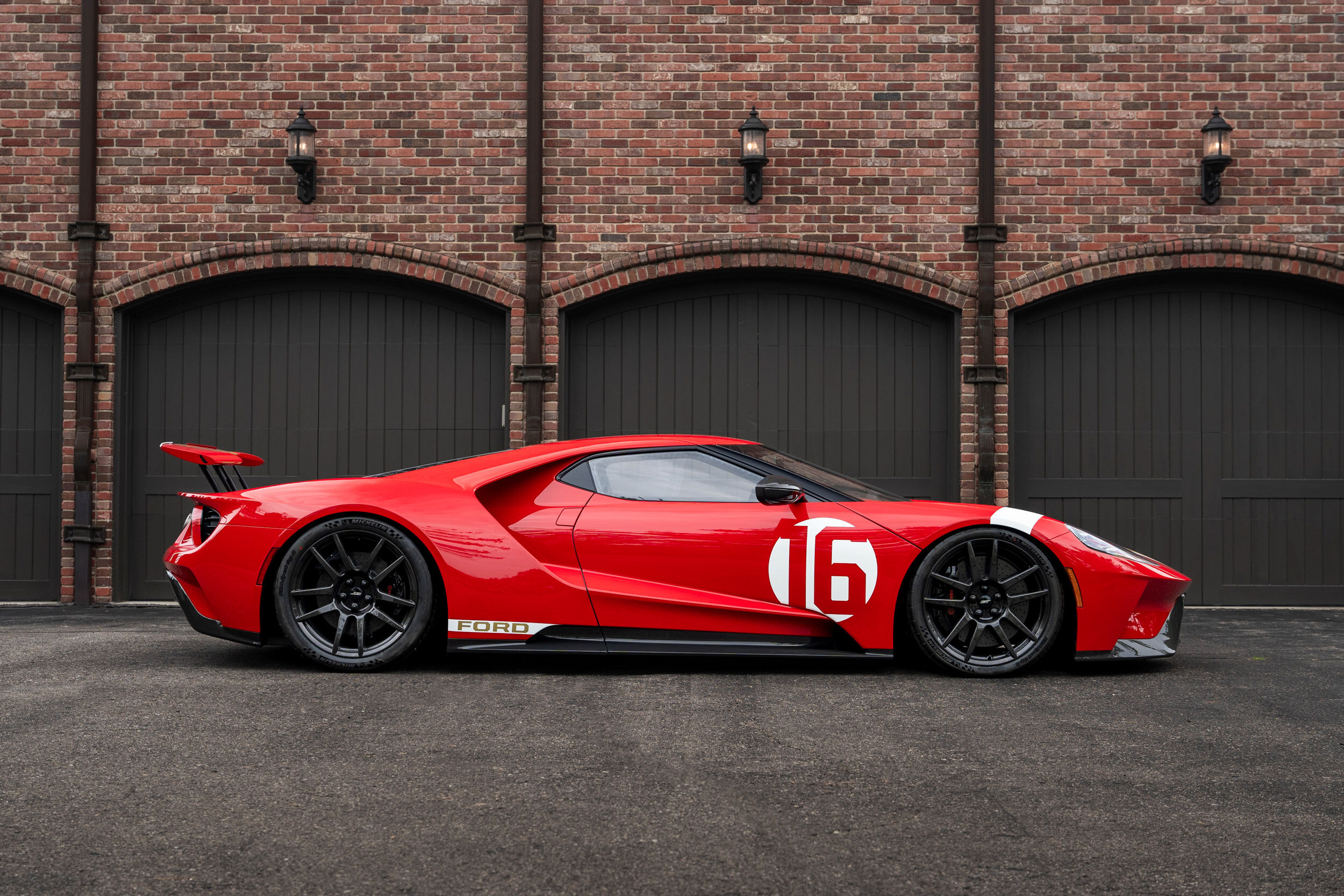 2022-Ford-GT-0105-Advertising-Photos-1