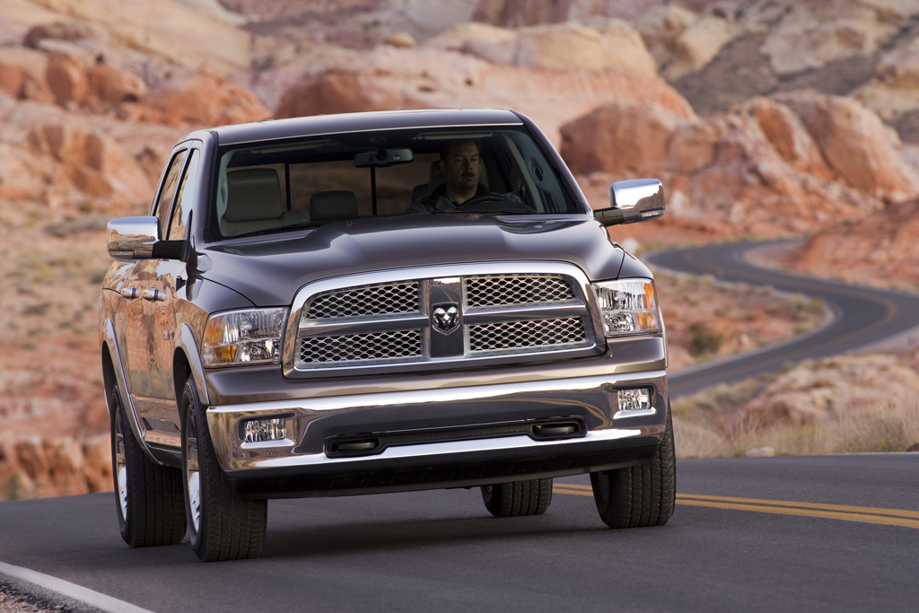 Quick Drive: 2010 Dodge Ram 1500 SLT Crew Cab 4x4 - Winding Road Magazine