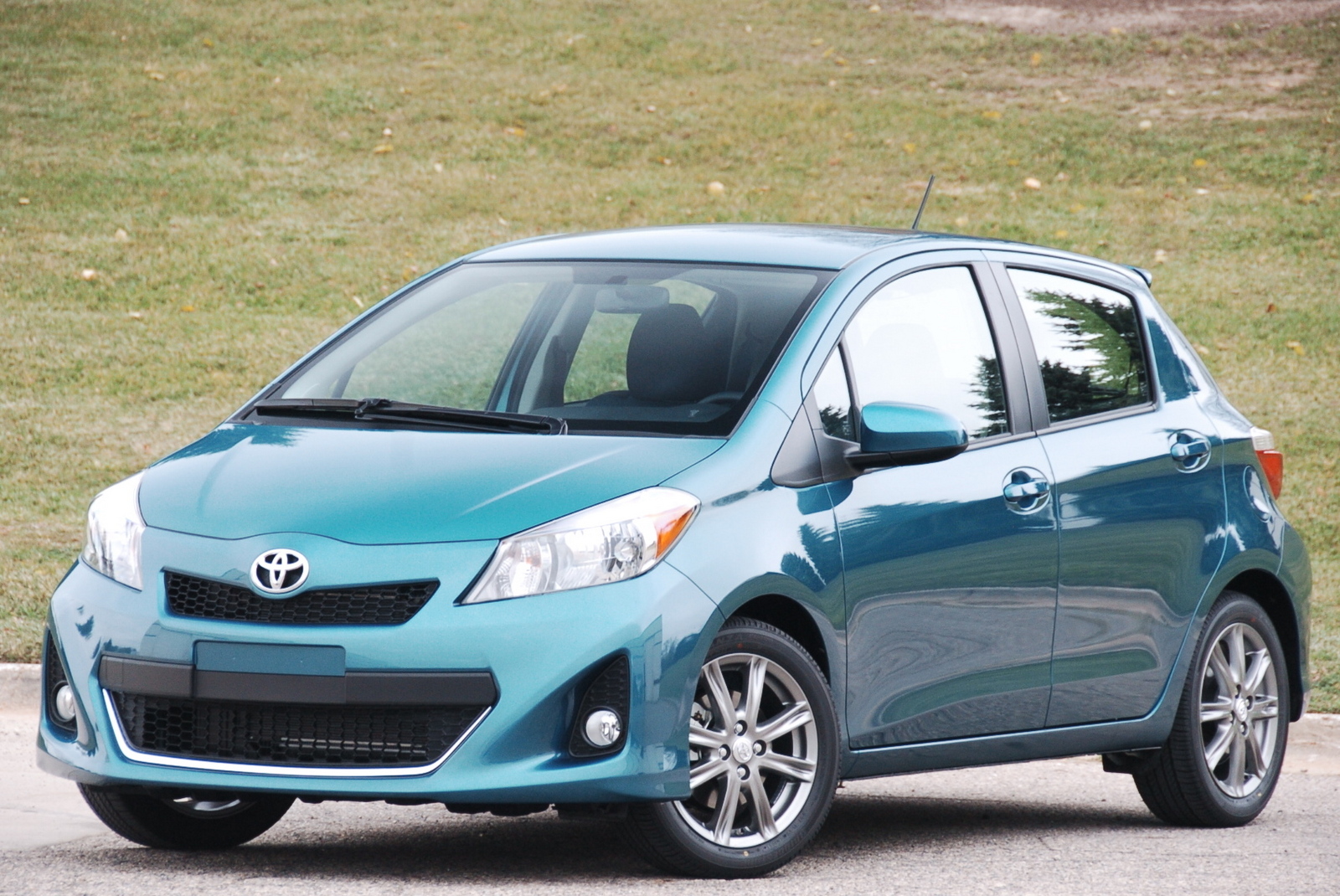 Driven: 2012 Toyota Yaris - Winding Road Magazine