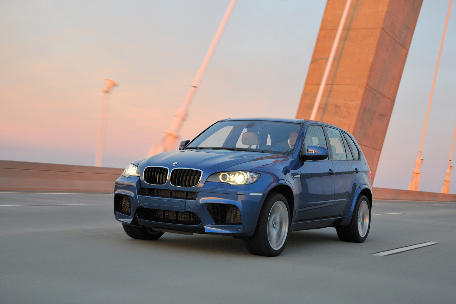 Фото bmw x5m